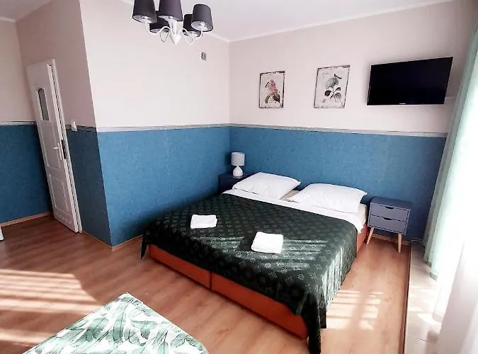 Iris Проживание в семье